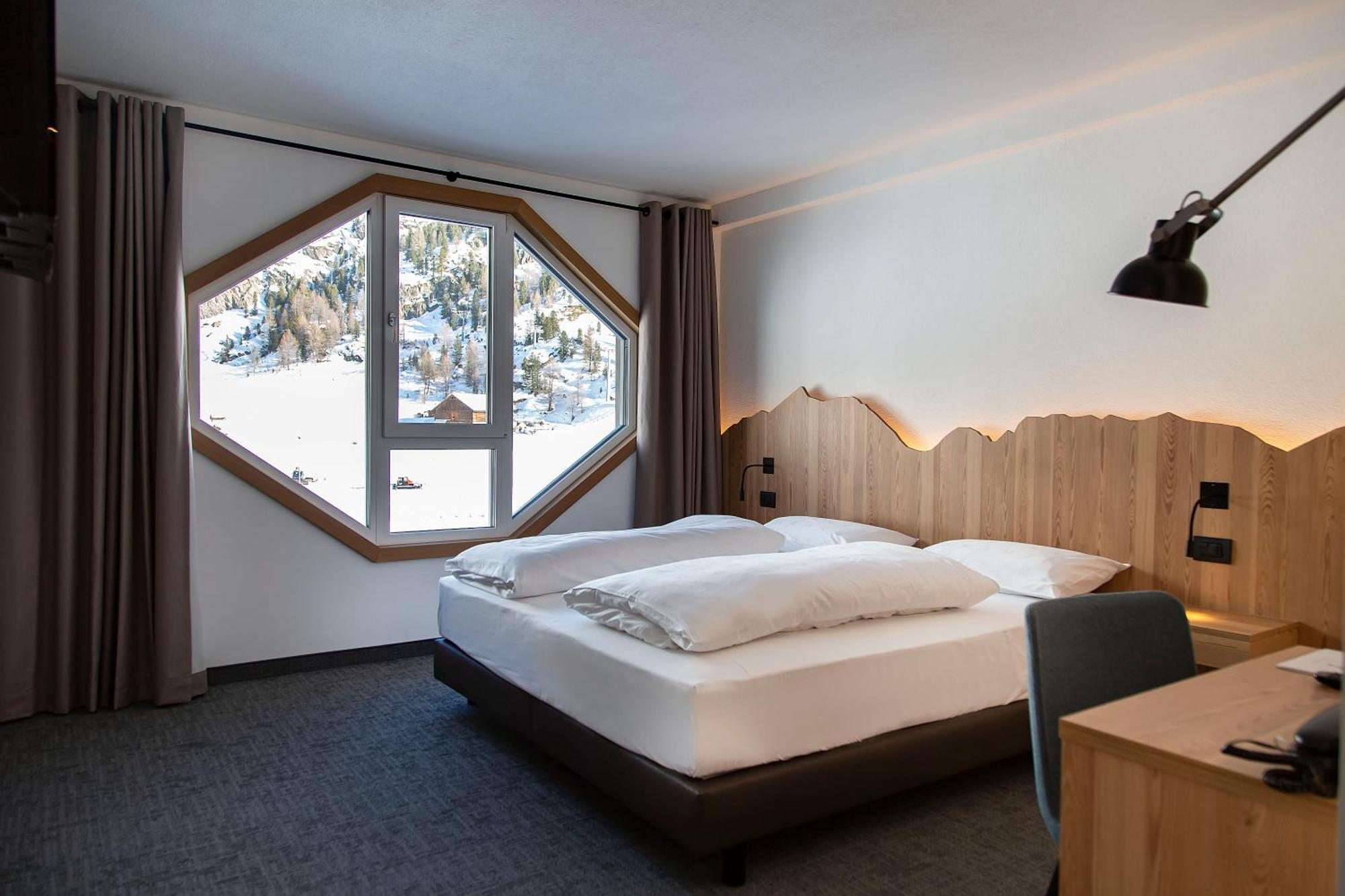 Blu Hotel Senales Zirm-Cristal Kurzras Zimmer foto